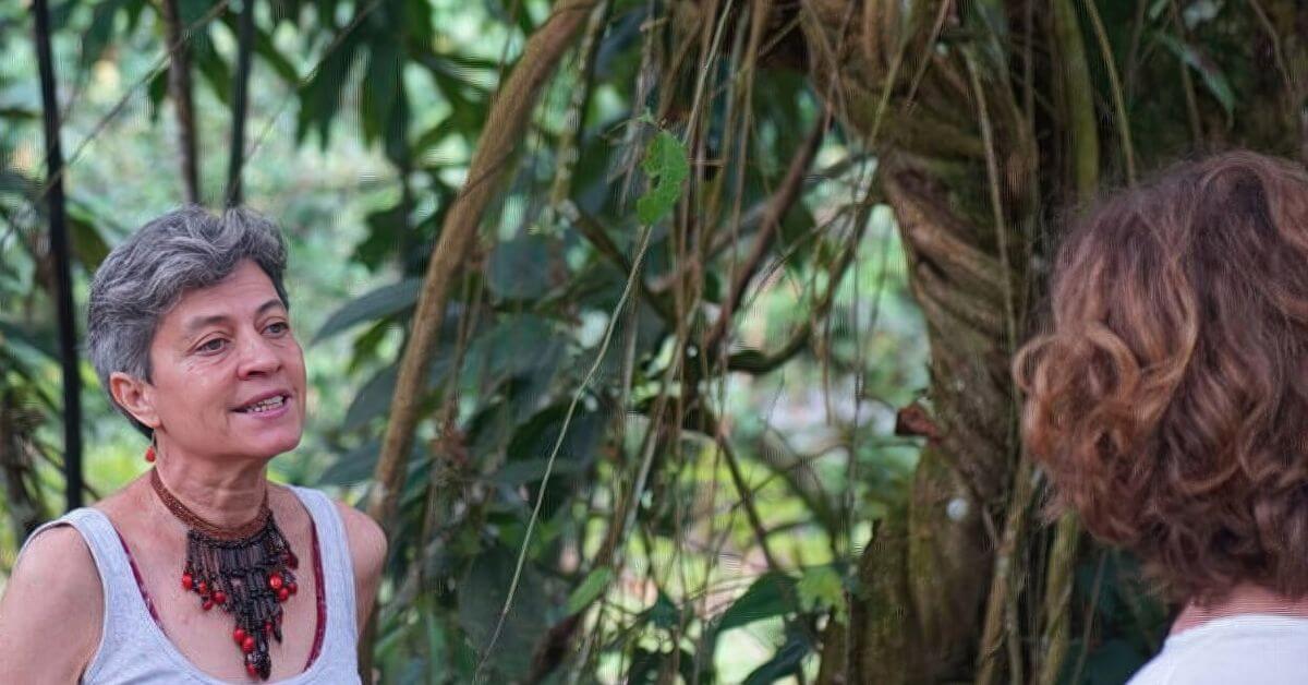 Rocio Alarcon teaching in rainforest at Iamoe Center